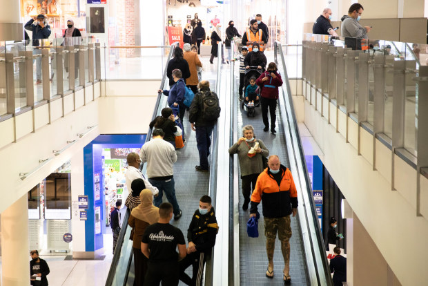 The speed with which shoppers in metropolitan areas returned to the malls was not foreseen. 