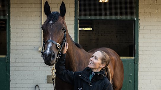 Jockey Rachel King with Lady Of Camelot.