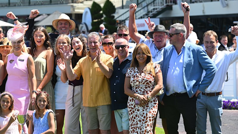 Trainer Clinton McDonald’s incredible comeback as he hopes to train a Blue Diamond States winner at Caulfield with Streisand