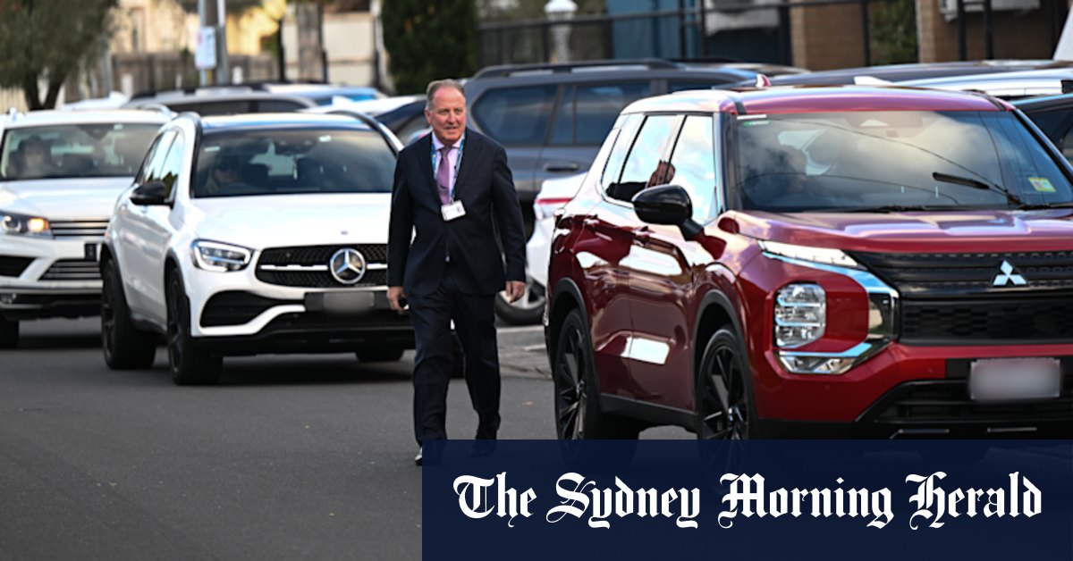 School parking: Push to scrap school parking in Victoria as traffic fumes cause congestion, health burden - Vimarsana News