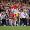 Lance Franklin kicks his 1000th goal during the match between the Swans and Geelong at the SCG. 