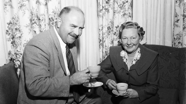 Writer Frank Browne, returns home to Dover Heights, Sydney, after being jailed for contempt of Parliament