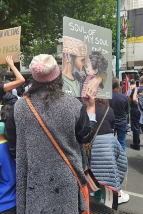 Protestors rally in support of Palestinians in Melbourne’s CBD for the 8th consecutive week.