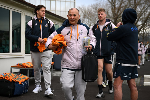 Eddie Jones at Wallabies training in Dunedin.