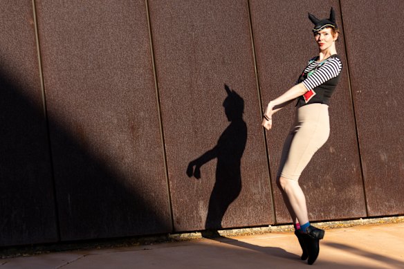 Elf Lyons stars as the Trojan Horse and Seabiscuit and Treacle. 