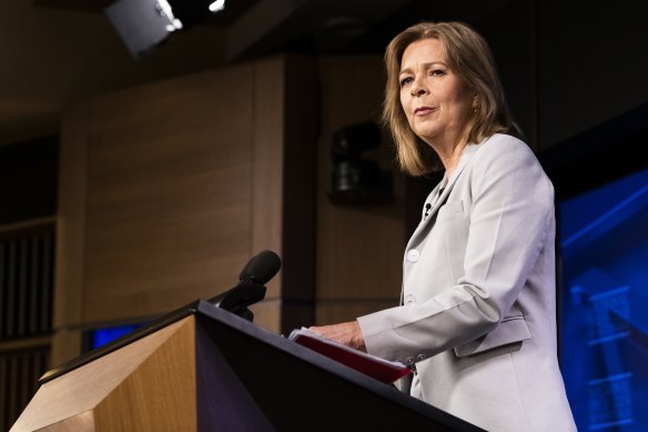 A four-day week would help workers win back some control, Michele O’Neil said at the National Press Club on Tuesday.