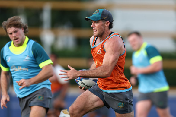 Ben Donaldson runs the ball during a Wallabies training session.