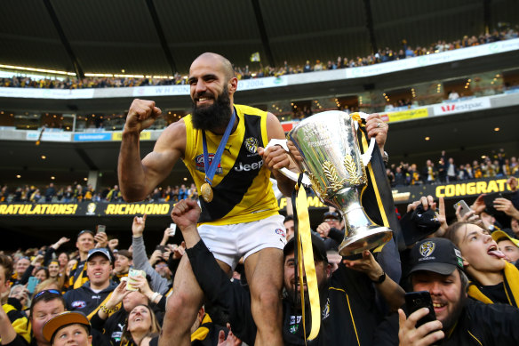 Houli with the 2017 premiership cup.