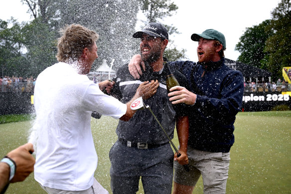 Peake celebrates after his New Zealand Open win.