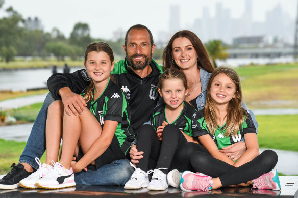 Andrew Durante with his family in Melbourne ahead of his 400th league game this weekend. 