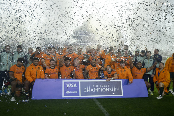 The Wallabies celebrate after winning in La Plata.