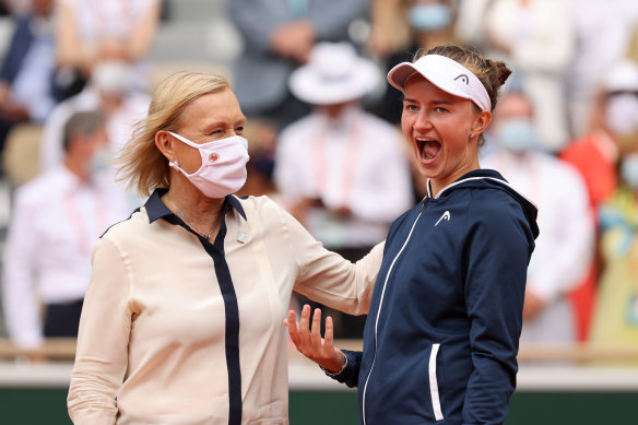 Barbora Krejcikova with Martina Navratilova after last year’s French Open. 