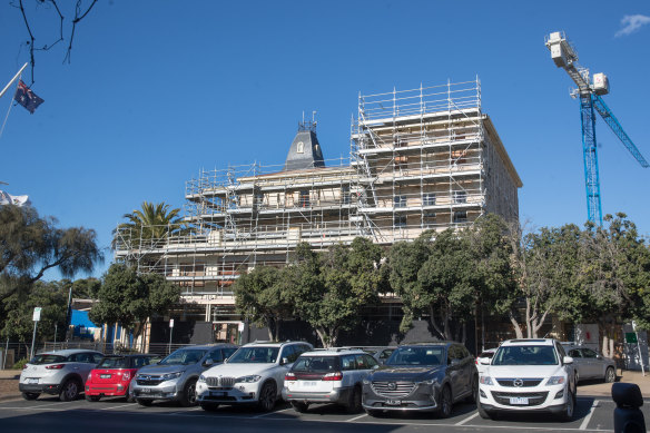 The Continental Hotel was one of the assets LBA Capital looked to purchase with money raised for NDIS housing. 