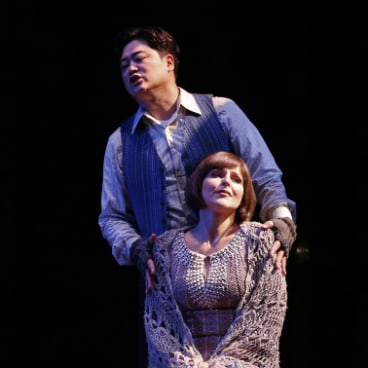 Yoseph Kang as Rodolfo and Maija Kovalevska as Mimi.