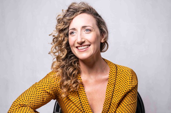 Theatre star Elise McCann met her husband through working with Tim Minchin.