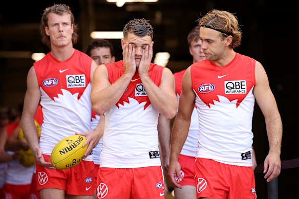 Tom Papley (centre) is out with a heel injury.