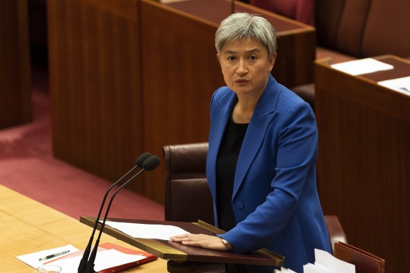 Foreign Minister Penny Wong announce the Chinese were reviewing the ban on Australian barley.