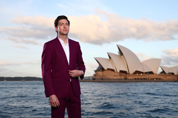 Two icons, one photo. Nicholas Braun, who plays Cousin Greg in Succession, has been in Australia to promote the show’s fourth and final season.