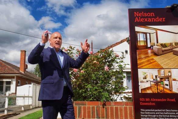 The auction of 931 Mount Alexander Road, Essendon, took some time.