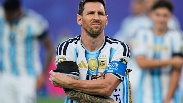 Messi will play England for the first time.