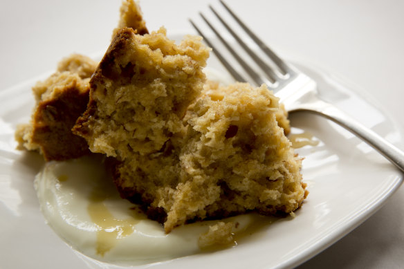 Frank Camorra’s honey and oat breakfast cake served with honey and yoghurt. 