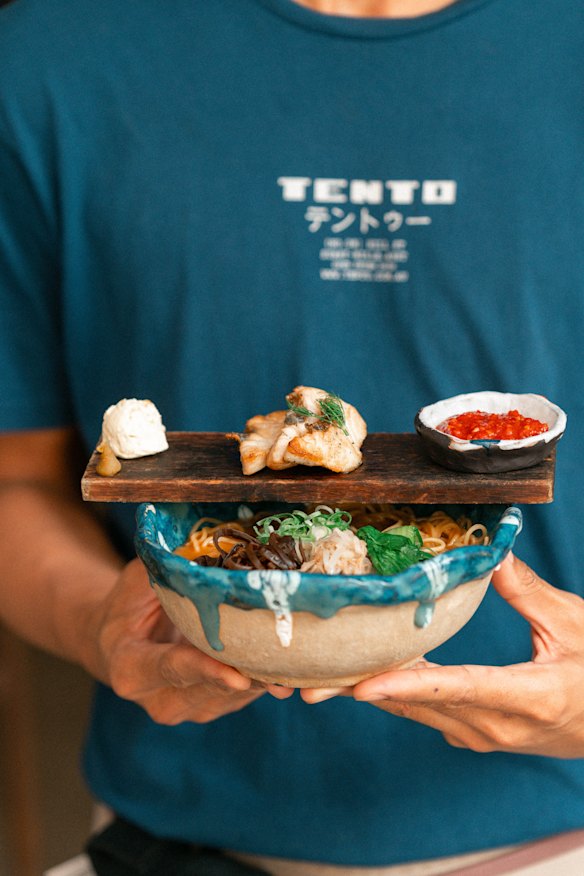 Tento specialises in ramen and ochazuke.