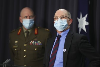Chief Medical Officer Paul Kelly says NSW needs a âcircuit breakerâ