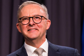 Prime Minister Anthony Albanese is in for a fight with the states when he convenes his first national cabinet meeting.