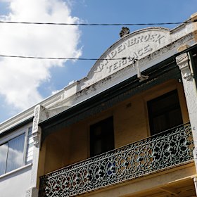 A room is a room is a room. My New York dream was a thin illusion.