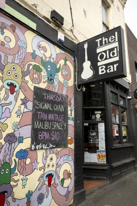 The Old Bar in Fitzroy hosts live music every night. 