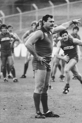 Barassi coaching Melbourne Football Club in 1981.