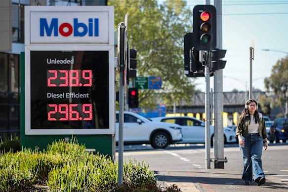 Prices at Australian petrol stations are climbing again as the Iran war shuts off vast volumes of crude oil.