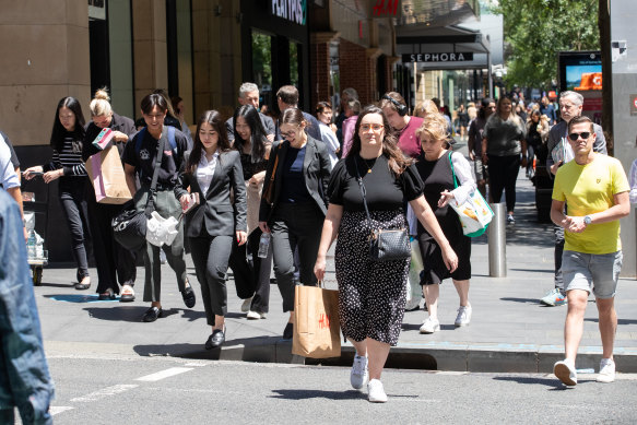 Shoppers’ confidence has fallen to recession-like levels due to rising interest rates.