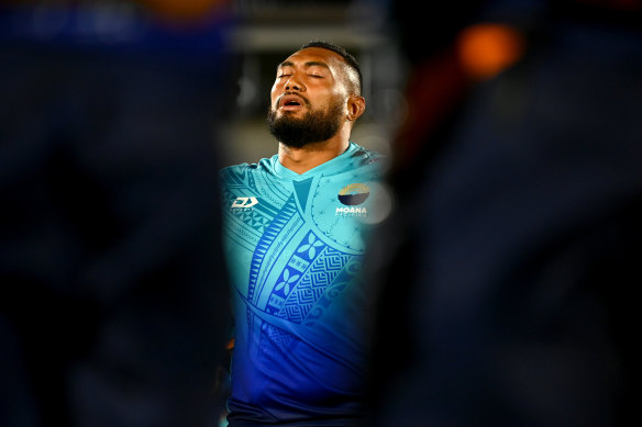 Sekope Kepu sings in the team huddle following the Super Rugby pre-season trial match between Moana Pasifika and the Chiefs.