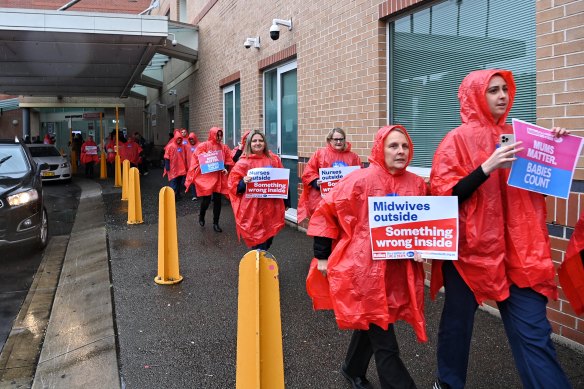 Nurses and midwives protest staffing levels at Liverpool Hospital on Thursday. 