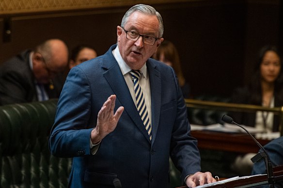 Health Minister Brad Hazzard, speaking in support of the bill, called on MPs to "right a wrong" on an outdated law.