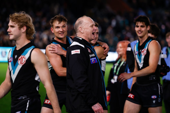 Power coach Ken Hinkley.