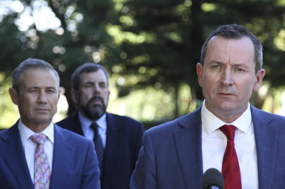 WA Premier Mark McGowan flanked by Health Minister Roger Cook and Chief Health Officer Andy Robertson. 