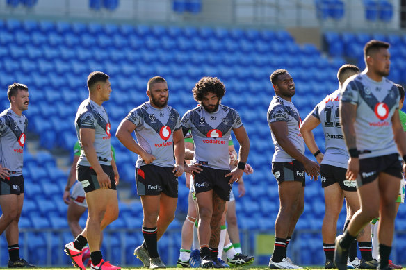The Warriors were 'shot ducks' in their second game against the Raiders, says one club boss.