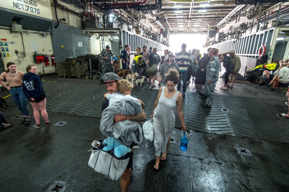 More than 1000 people were evacuated using navy vessel the HMAS Choules after fires trapped them in Mallacoota.