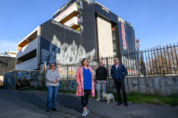 Residents (from left) Pauline Walton, Colette Hynes, Nicole Goding and Damon Hill are frustrated with the abandoned building.