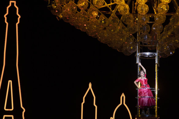 Singing aloft from a giant chandelier: Stacey Alleaume as Violetta.