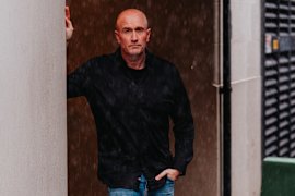 With the rise of AI voices, voice artist Simon Kennedy estimates his income has fallen by at least 20 per cent in the last year.