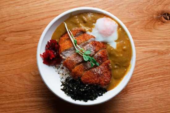Black pepper pork katsu steak don at Ommi Don.