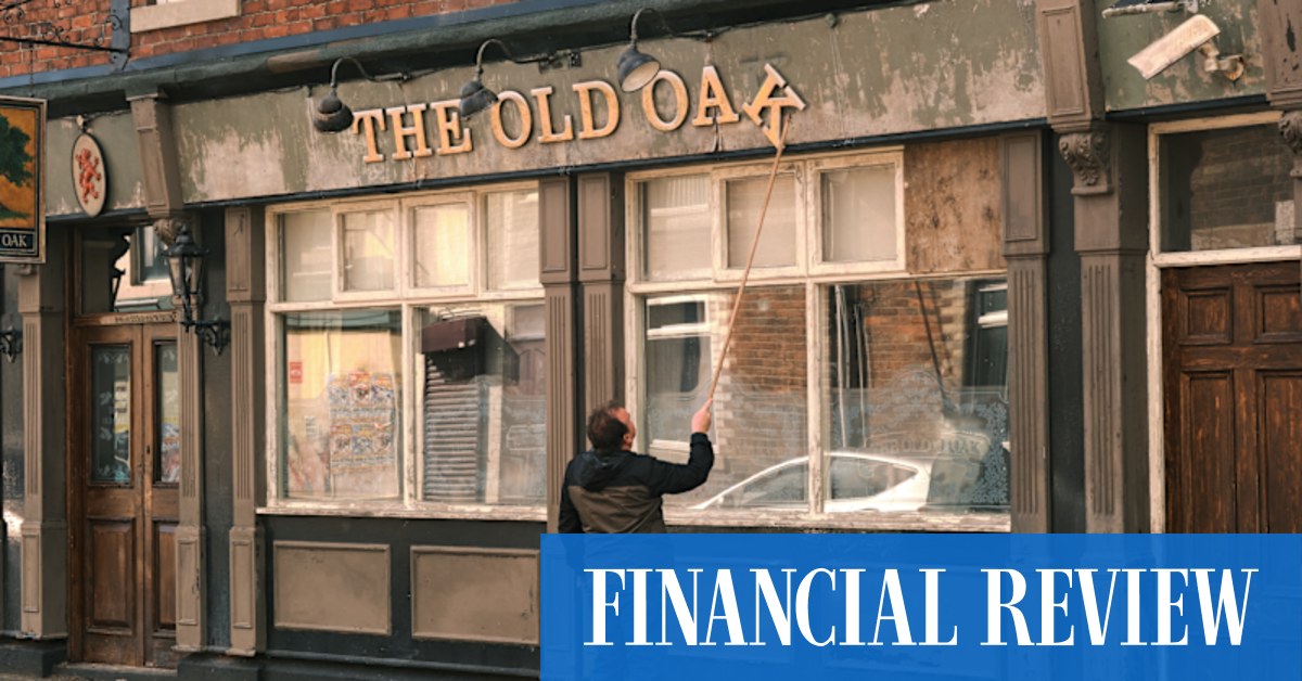 Movie review: The Old Oak (2023) is director Ken Loach's answer for rich countries' crises - Vimarsana News
