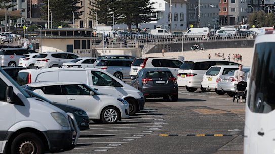 More street parking in Bondi Beach would have a time limit for visitors under plans unveiled by Waverley Council.
