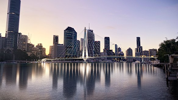 The location of a fifth green bridge, like the proposed Kangaroo Point bridge, is uncertain.