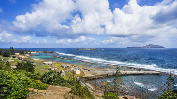 Norfolk Island Administrator Eric Hutchinson said he would provide an update in coming days about air services beyond Wednesday.