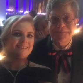 McMahon with Elton John at his annual AIDS Foundation gala in 2017, when Aretha Franklin played her final show. 