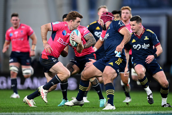 Andrew Kellaway on the charge for the Rebels in Dunedin.